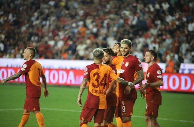 Manchester United Galatasaray Şampiyonlar Ligi Maçı Hangi Tarihte Oynanacak?