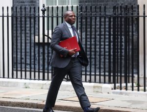 Londra’da Sudan İçin Barış Zirvesi: 20 Ülke Bir Araya Geliyor